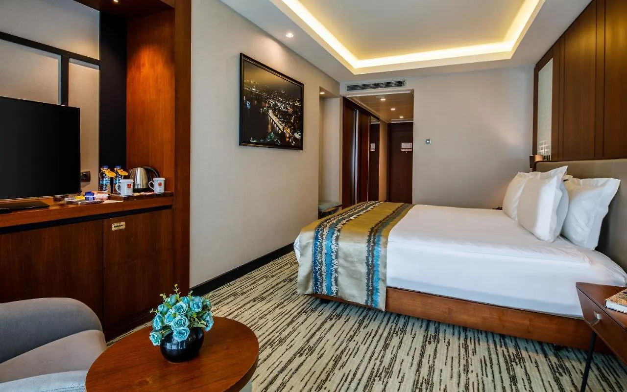 Clarion Hotel Golden Horn Istanbul 5*,