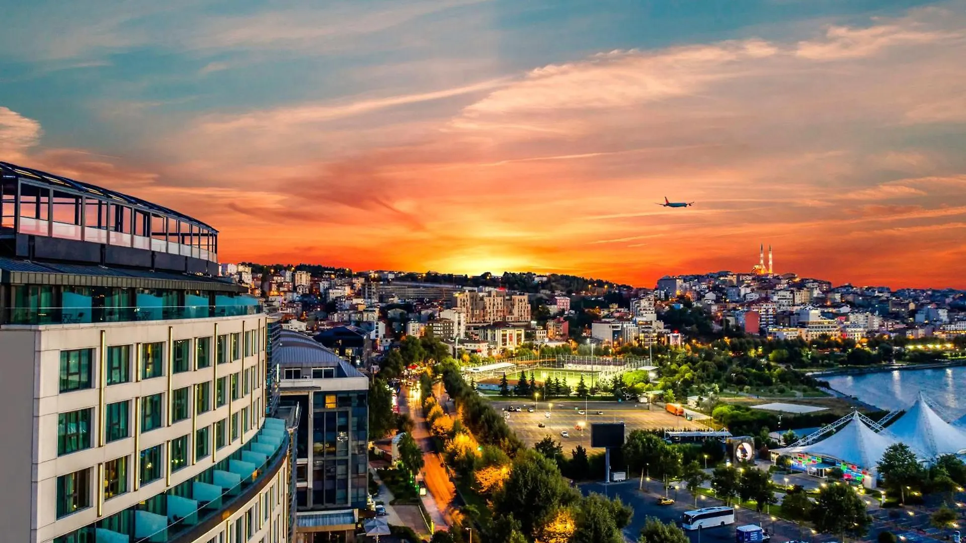 Clarion Hotel Golden Horn location