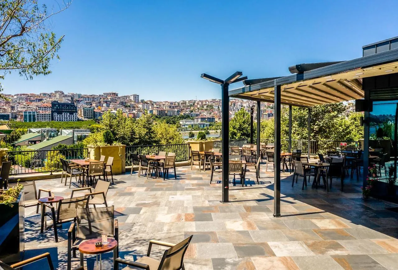 Clarion Hotel Golden Horn Istanbul 5*,